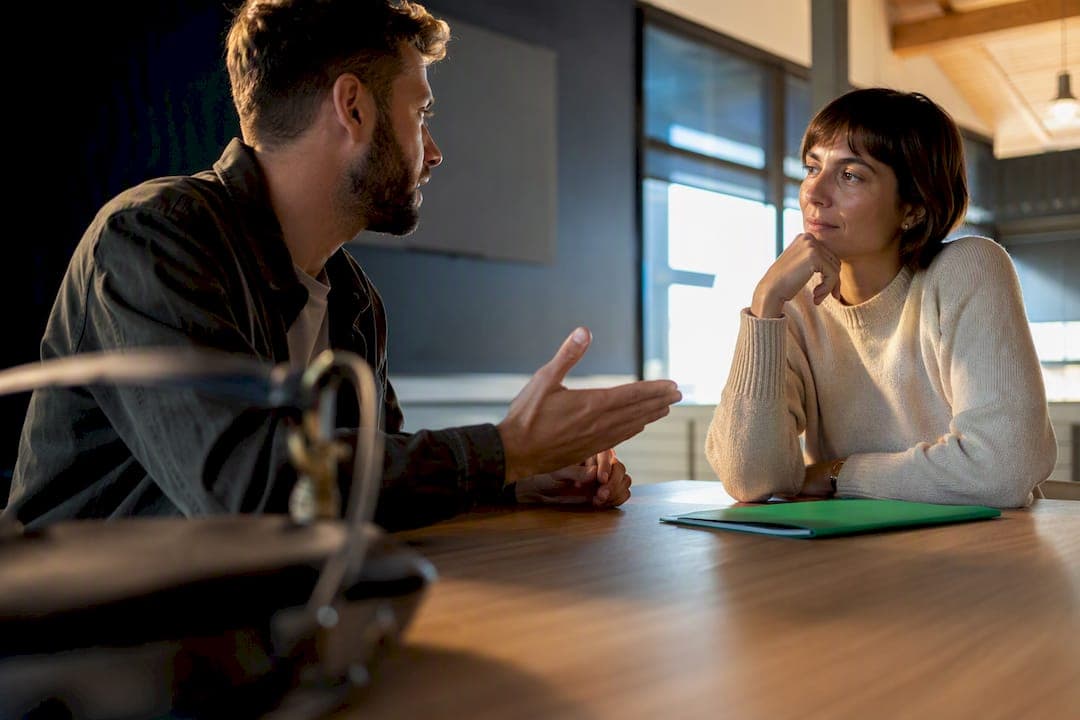 Buyers: 3 Scripts and 7 Negotiation Tactics That Close Deals