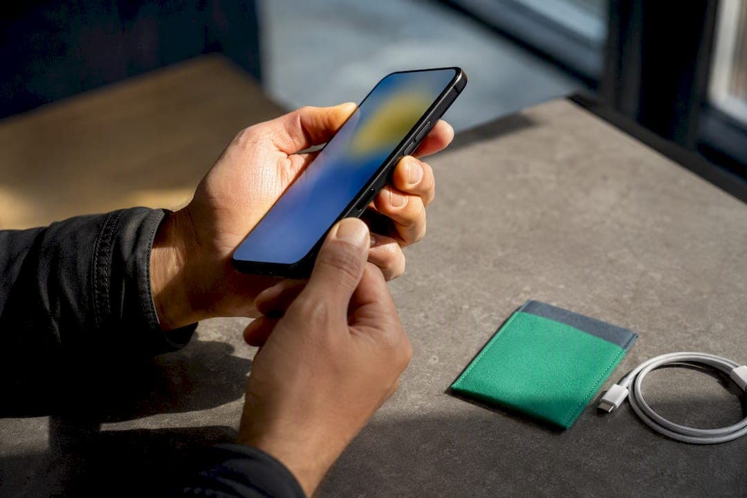 5 Checks to Verify a Used Phone: IMEI, Activation Lock, CTIA