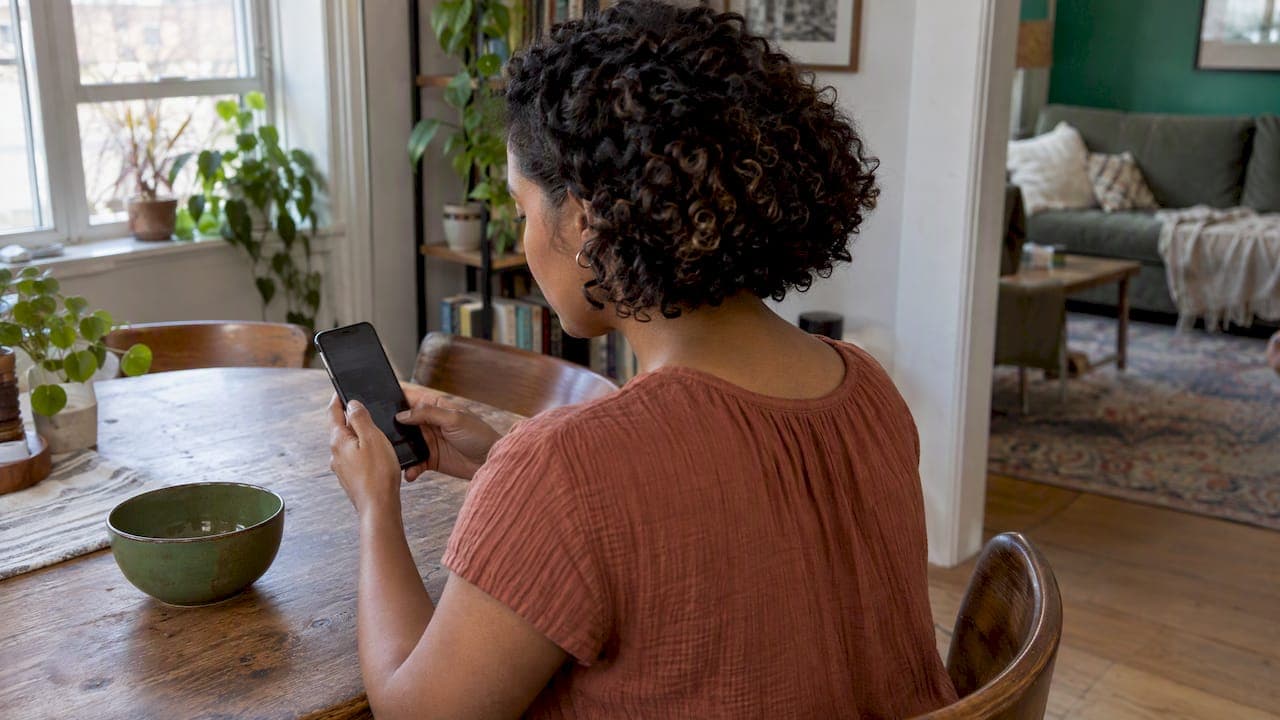 Watchlist for Listings: Track Local Deals Before You Buy